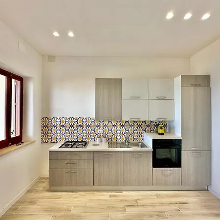 Appartamento Riva Marina, Sulla *